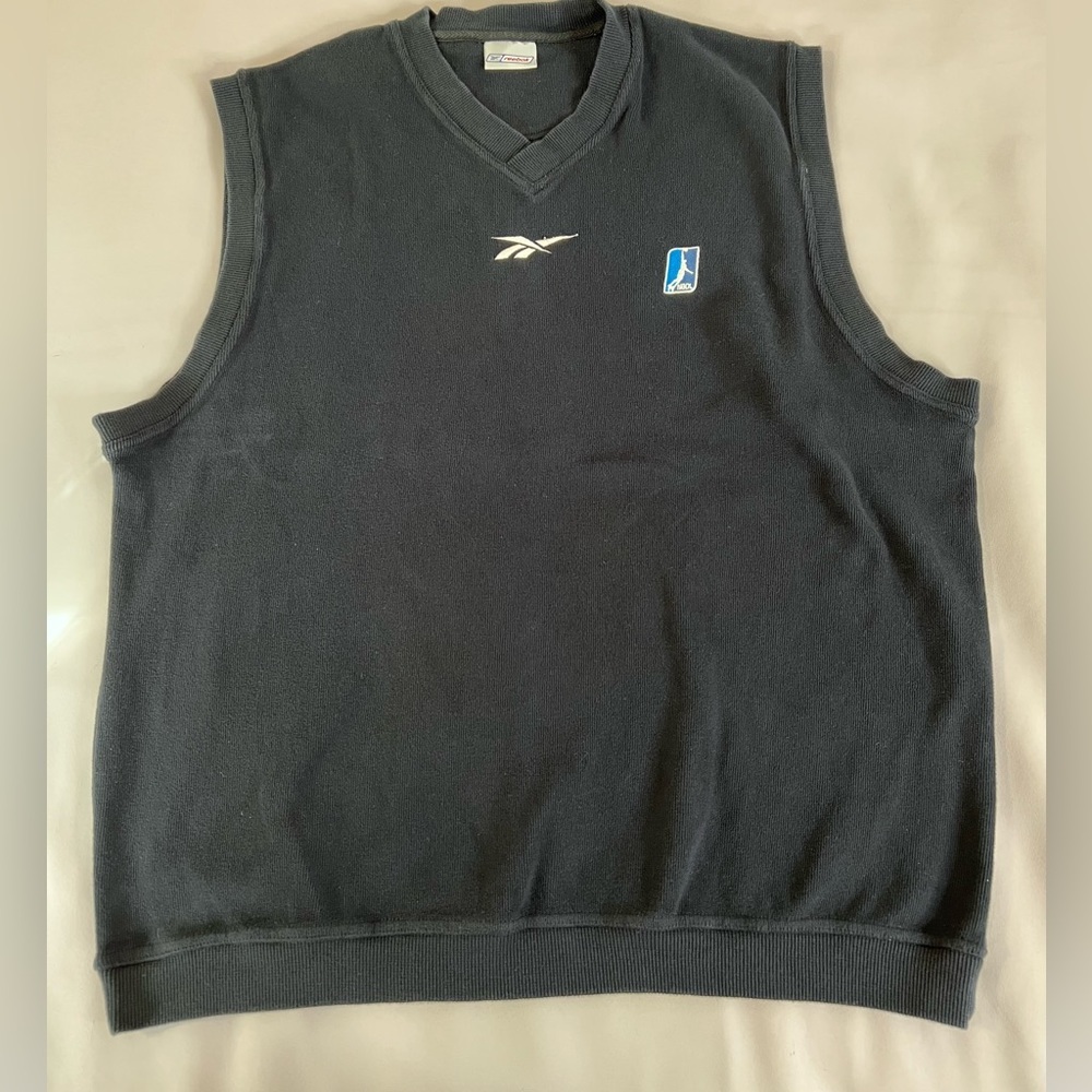 Vintage NBDL Logo  Reebok  vest Blue  v-neck men's XXL Men’s‎